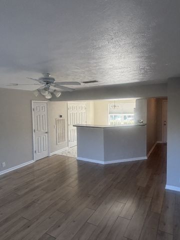 122 Wolverine Ct, Smyrna, TN 37167