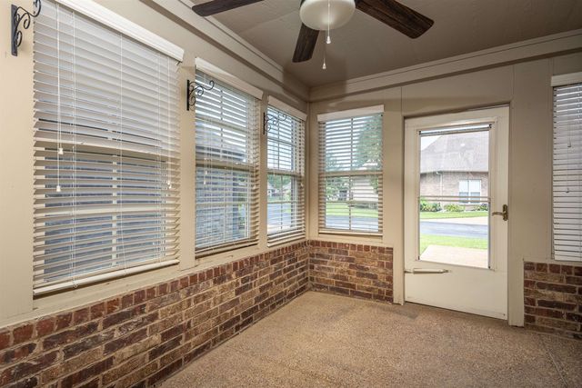 5891 FOXDALE LOOP, Southaven, MS 38672