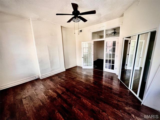 3012 Ohio Avenue, St Louis, MO 63118