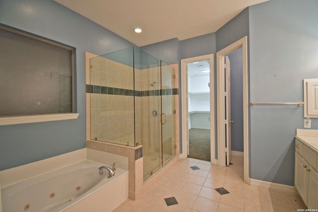 17323 Fountain Bluff Dr, San Antonio, TX 78248