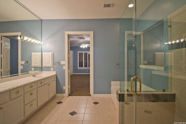 17323 Fountain Bluff Dr, San Antonio, TX 78248