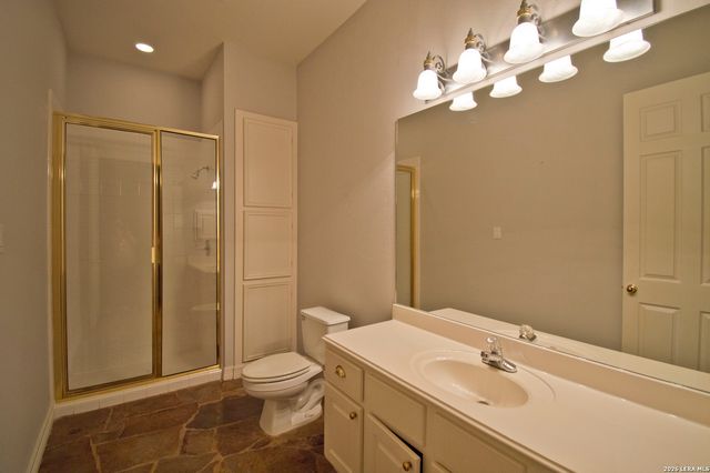 17323 Fountain Bluff Dr, San Antonio, TX 78248