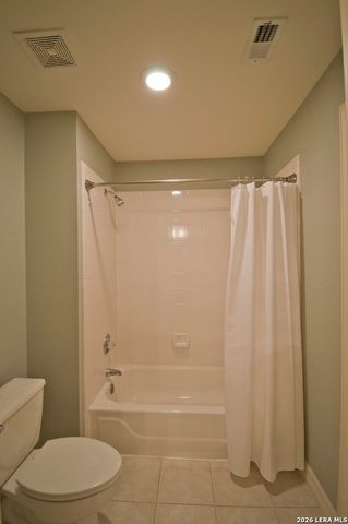 17323 Fountain Bluff Dr, San Antonio, TX 78248