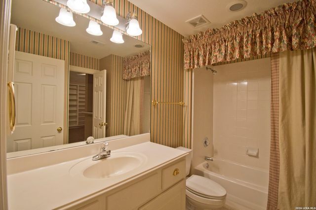 17323 Fountain Bluff Dr, San Antonio, TX 78248