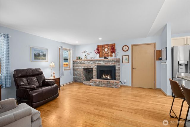 12420 43rd Drive SE, Everett, WA 98208