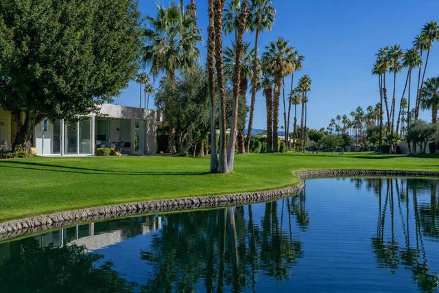 337 Westlake Terrace, Palm Springs, CA 92264