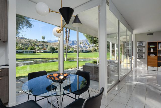 337 Westlake Terrace, Palm Springs, CA 92264