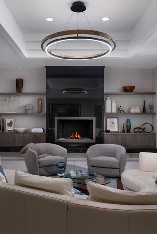 337 Westlake Terrace, Palm Springs, CA 92264