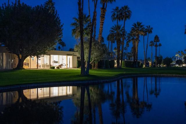 337 Westlake Terrace, Palm Springs, CA 92264