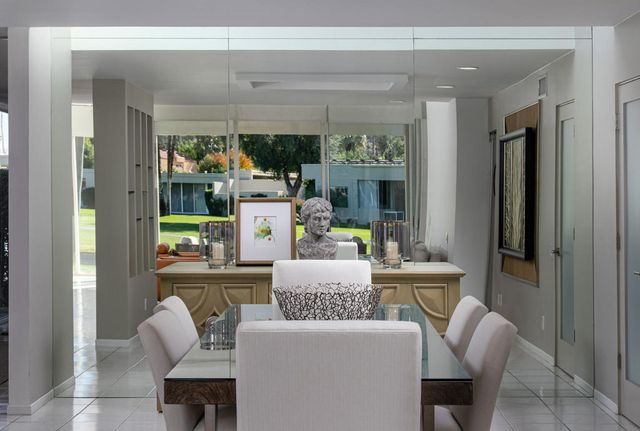 337 Westlake Terrace, Palm Springs, CA 92264