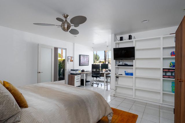 337 Westlake Terrace, Palm Springs, CA 92264