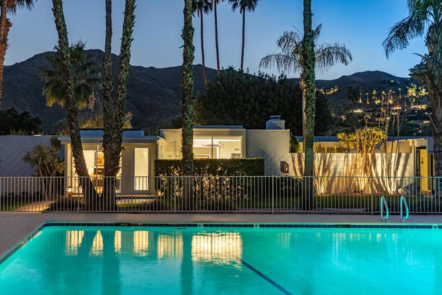 337 Westlake Terrace, Palm Springs, CA 92264
