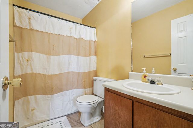 7965 Creekstone Way, Riverdale, GA 30274