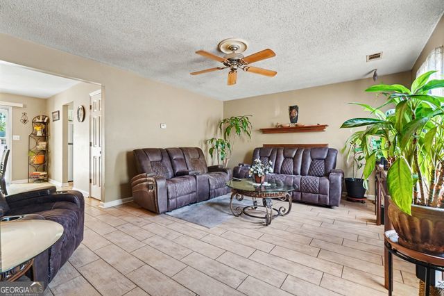 7965 Creekstone Way, Riverdale, GA 30274