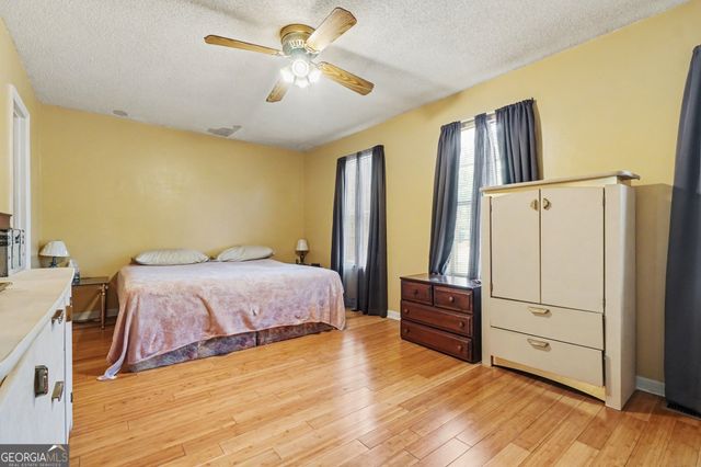 7965 Creekstone Way, Riverdale, GA 30274