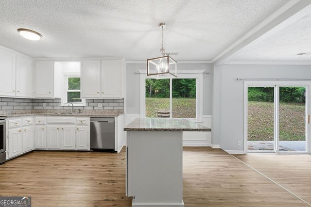285 Cline Valley Place, Canton, GA 30114