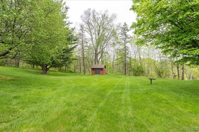 1273 Ransom Road, Lancaster, NY 14086