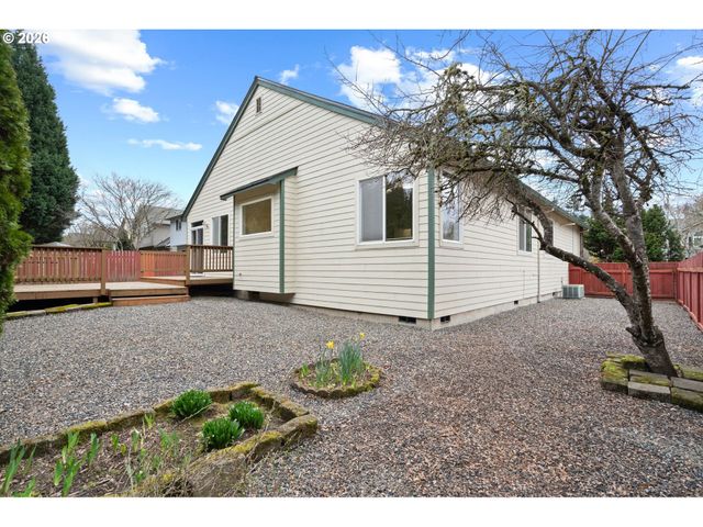 2136 Ne 52ND Ave, Hillsboro, OR 97124