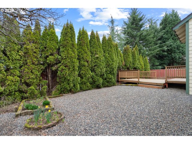 2136 Ne 52ND Ave, Hillsboro, OR 97124