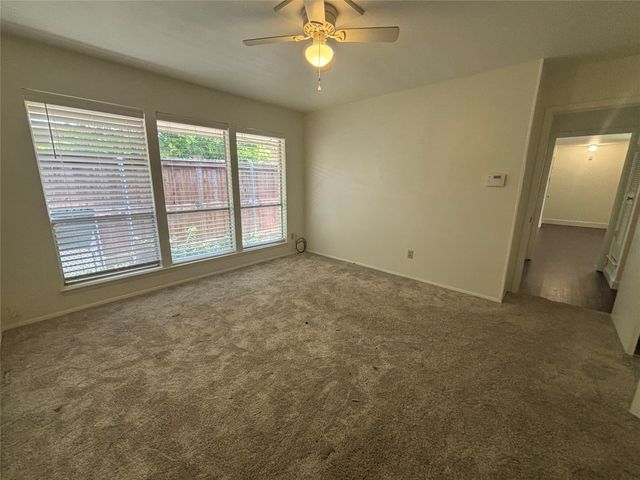 601 Westview Avenue 603, Fort Worth, TX 76107