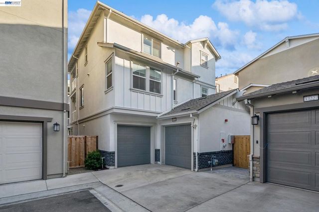 37231 Sand Bar Place, Newark, CA 94560