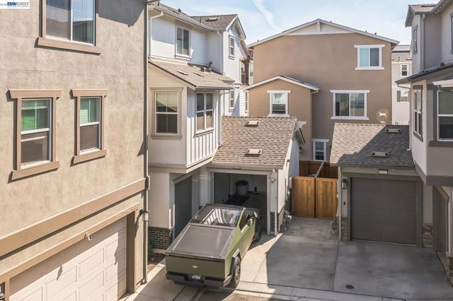 37231 Sand Bar Place, Newark, CA 94560