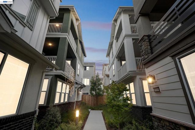 37231 Sand Bar Place, Newark, CA 94560