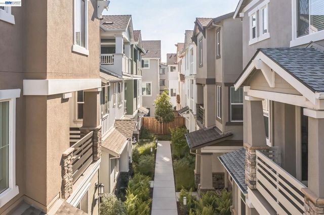 37231 Sand Bar Place, Newark, CA 94560