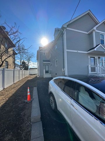 188 Proctor Ave 2, Revere, MA 02151