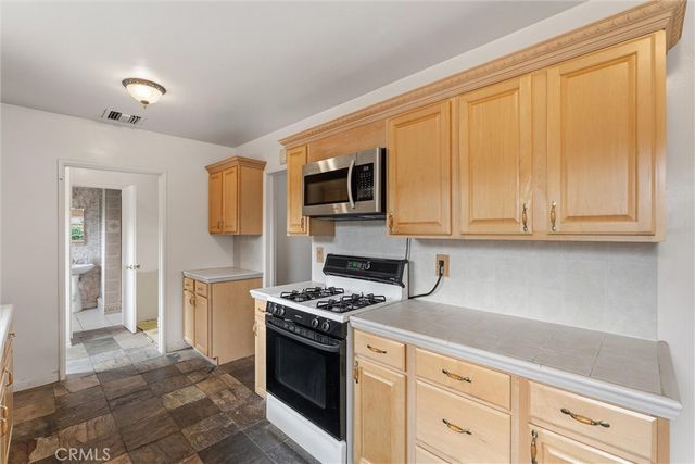 5636 Ponce, Woodland Hills, CA 91367