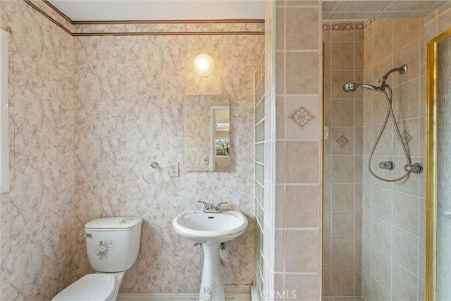 5636 Ponce, Woodland Hills, CA 91367