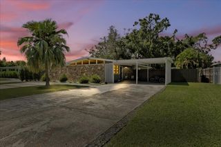 7502 LAKESIDE BOULEVARD, Tampa, FL 33614