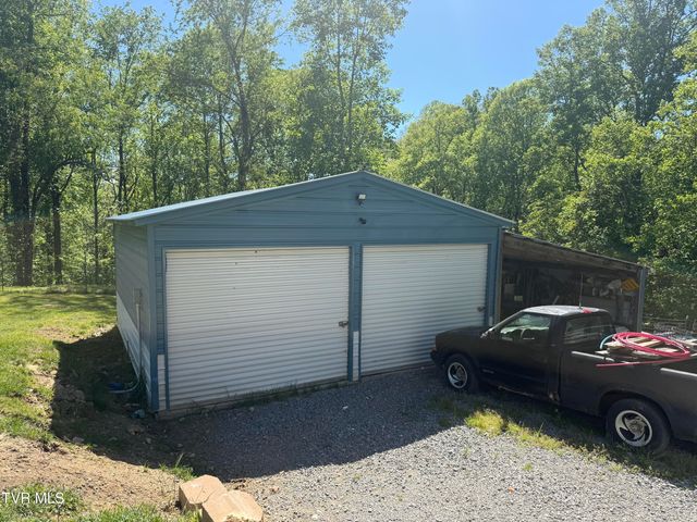 12432 Crab Orchard Road, Coeburn, VA 24230
