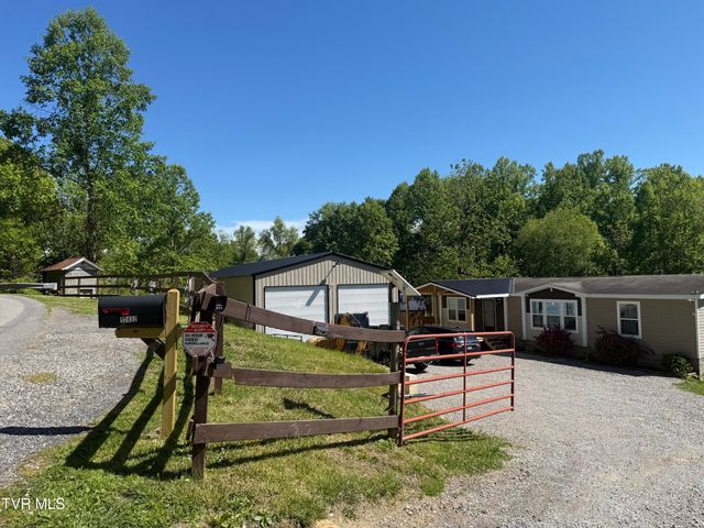 12432 Crab Orchard Road, Coeburn, VA 24230