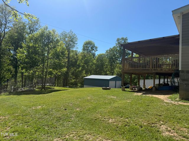 12432 Crab Orchard Road, Coeburn, VA 24230
