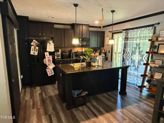 12432 Crab Orchard Road, Coeburn, VA 24230