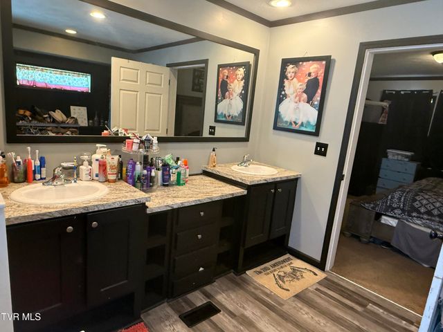 12432 Crab Orchard Road, Coeburn, VA 24230