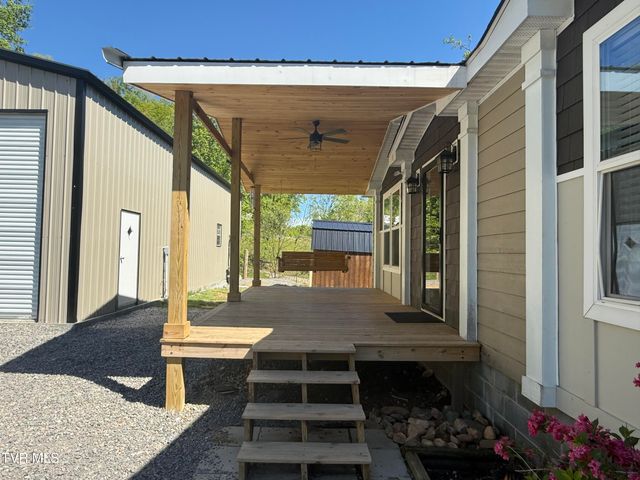 12432 Crab Orchard Road, Coeburn, VA 24230