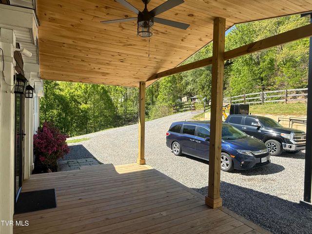 12432 Crab Orchard Road, Coeburn, VA 24230
