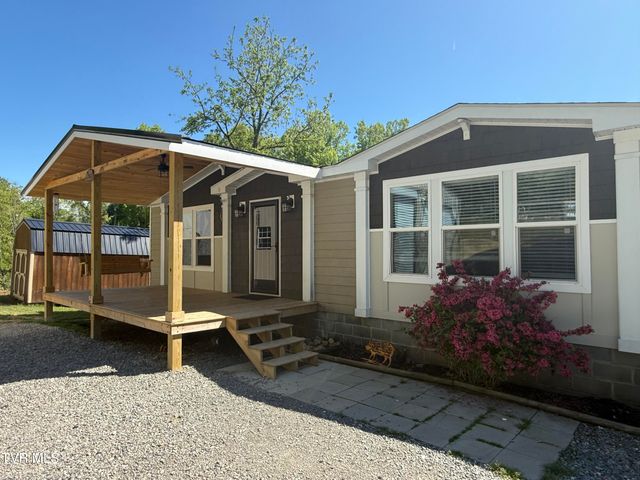 12432 Crab Orchard Road, Coeburn, VA 24230