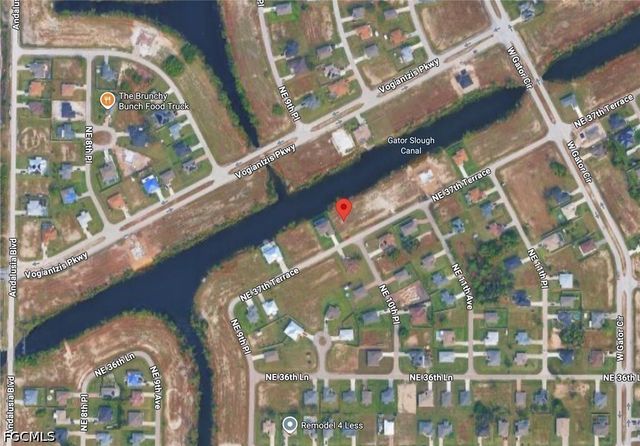 1007 NE 37th TER, Cape Coral, FL 33909