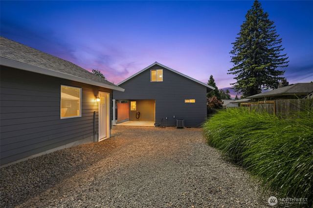 2821 G Drive, Washougal, WA 98671