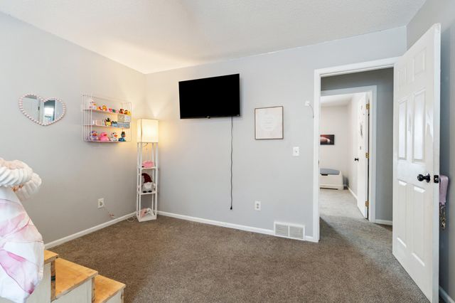 6247 Mountie Way, Jackson, MI 49201