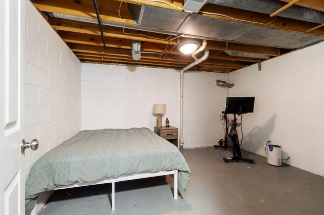 6247 Mountie Way, Jackson, MI 49201