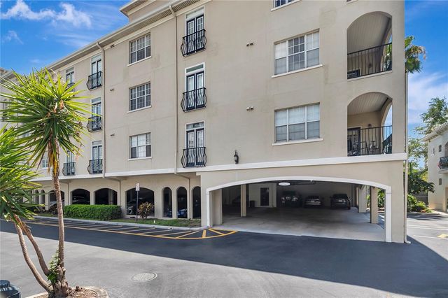 501 KNIGHTS RUN AVENUE 2202, Tampa, FL 33602