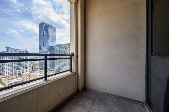 1255 S STATE Street 1913, Chicago, IL 60605