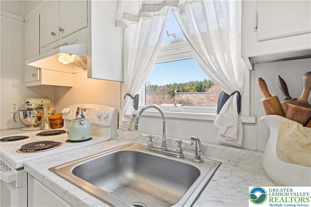 2367 East Lizard Creek Road, East Penn Twp, PA 18235