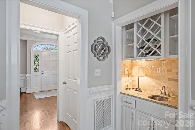 9618 Verdun Drive, Charlotte, NC 28210
