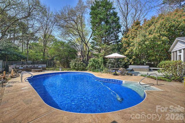 9618 Verdun Drive, Charlotte, NC 28210