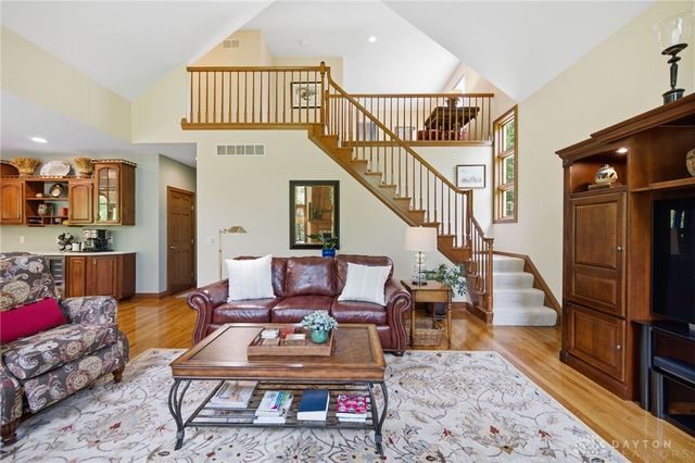 3232 Brinton Trail, Cincinnati, OH 45241